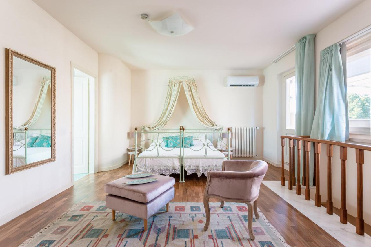 Villa Diletta B&B ฟอร์เต เดย์ มาร์มี ภายนอก รูปภาพ